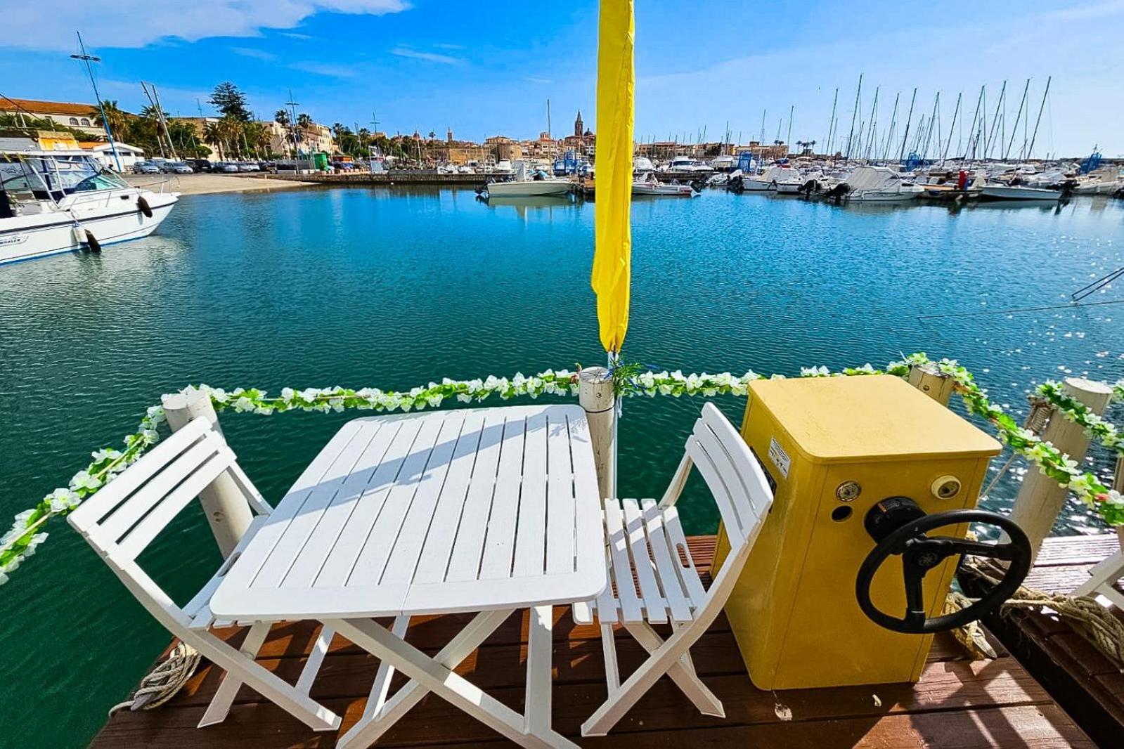 Houseboat Sardinia Hotel Alghero Luaran gambar